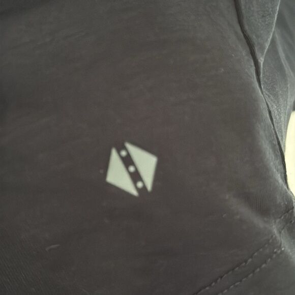 New Tavi x Pure Barre Active Twisted Racerback Tank Small, “Barre So Hard” Black - Picture 8 of 10